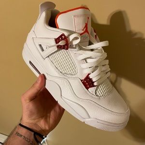 Jordan 4 Orange Metallic